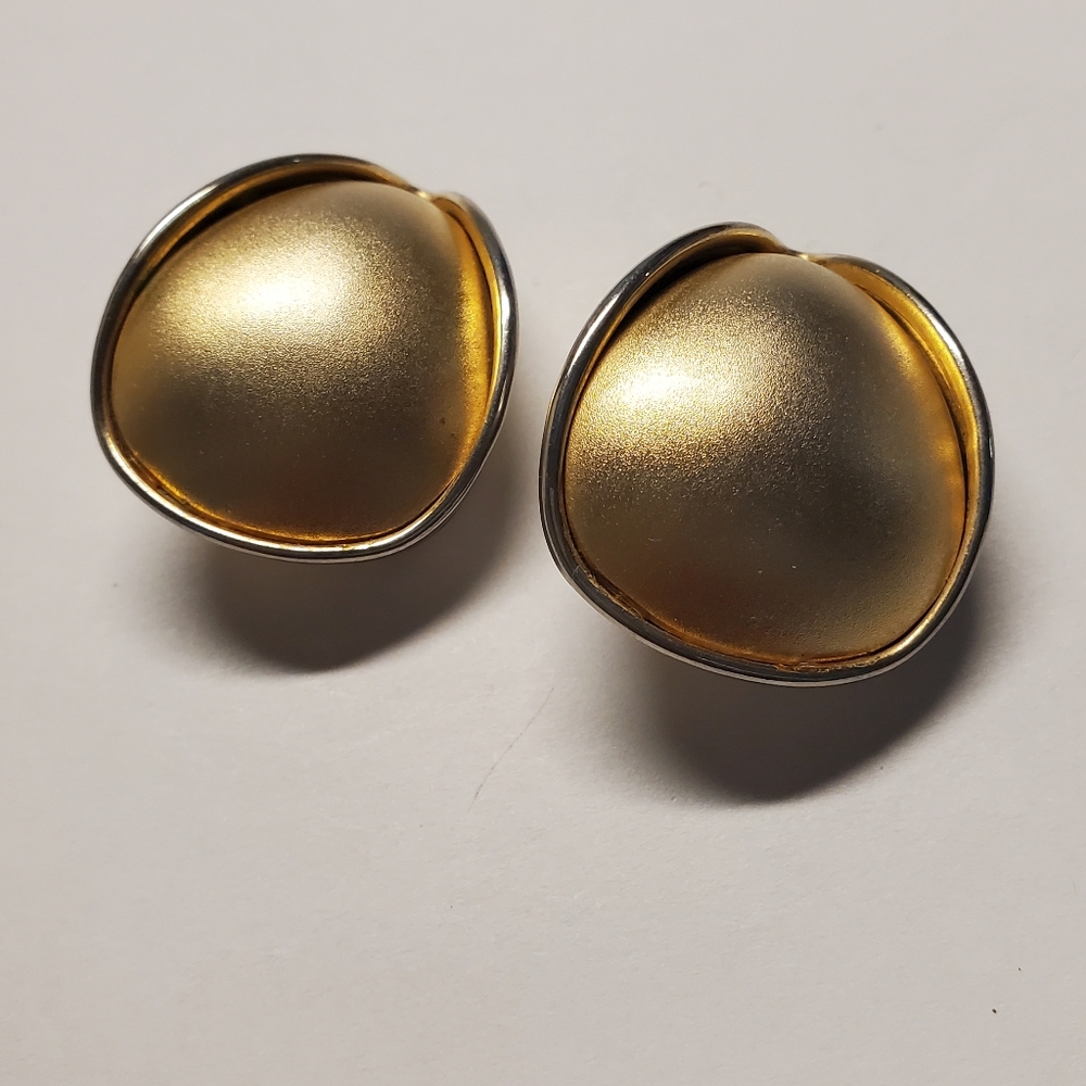Ellen Designs Matte Gold Clip Earrings Vintage Original